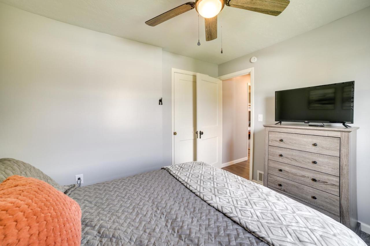 Holiday home Vacation With Furnished Deck! Natrona Heights