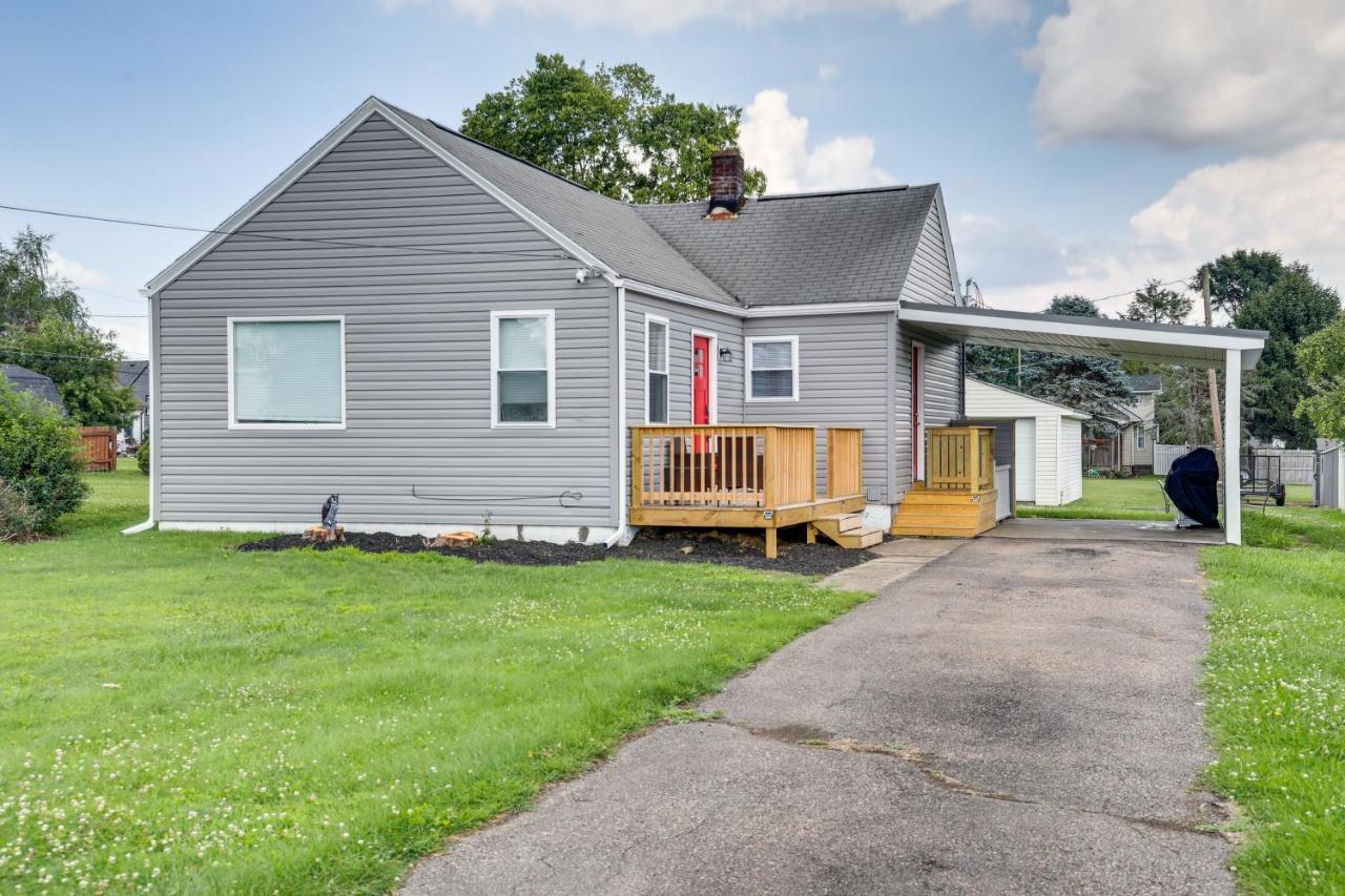Vacation With Furnished Deck! Natrona Heights